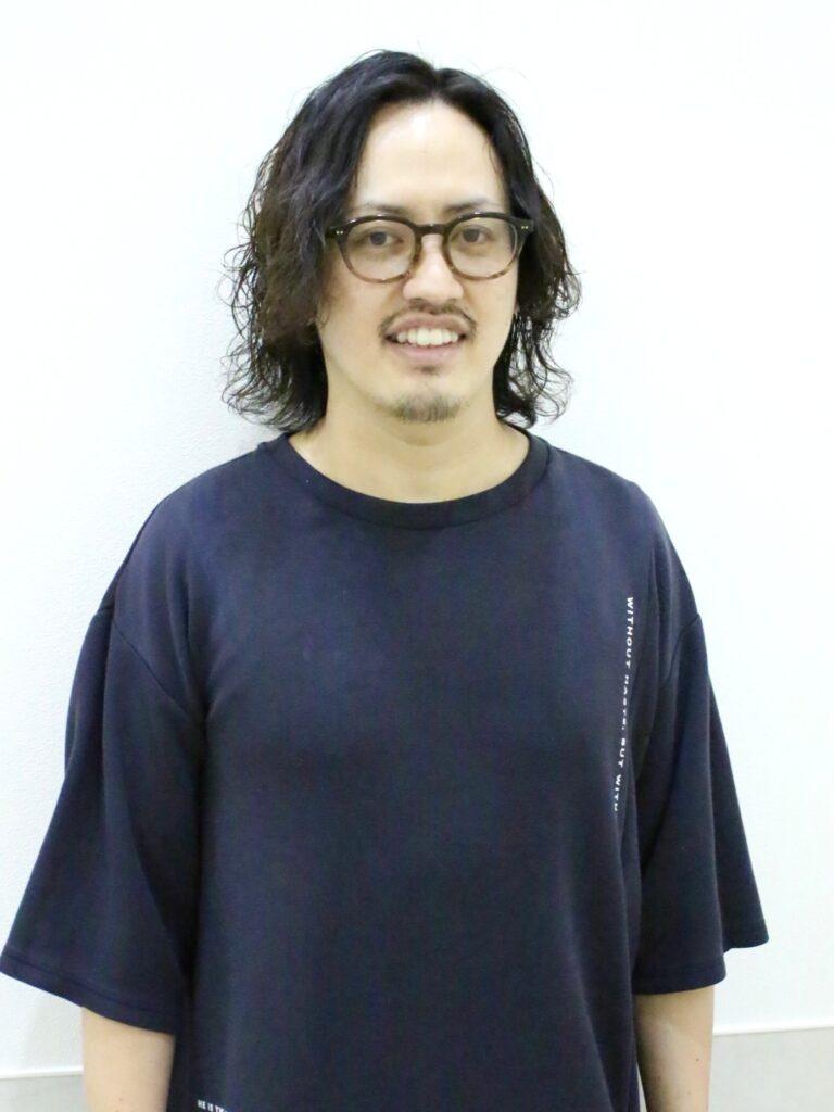 繁田　典秀