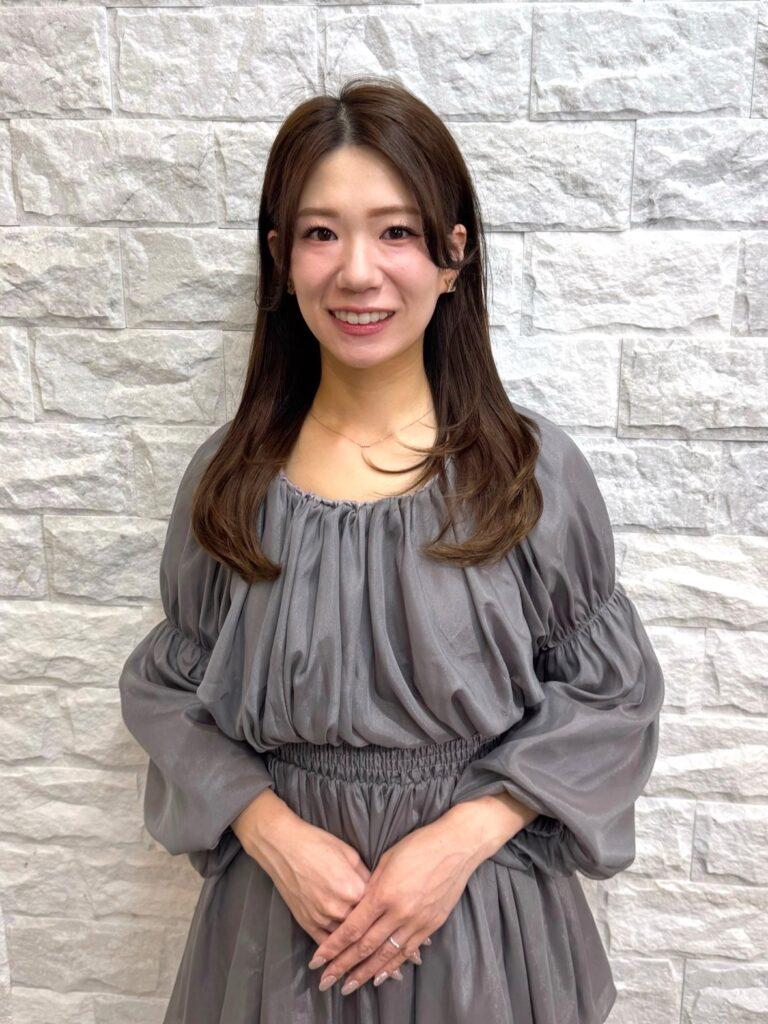 山口　真悠