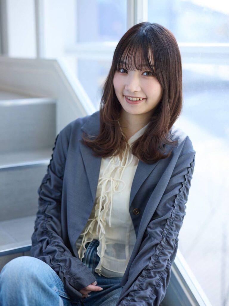 ブラウンベージュのゆるふわSウェーブ