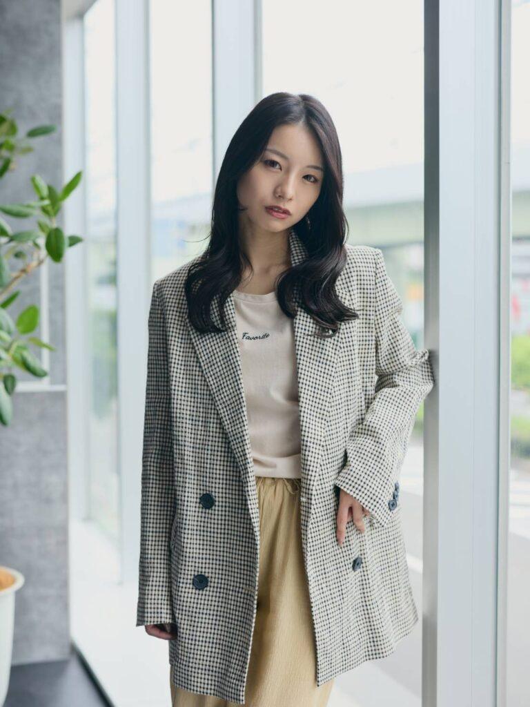 韓国Sカールで魅せる艶髪ミディ