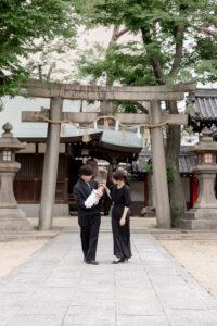 緑がある自然な写真。堺市の菅原神社様での撮影。